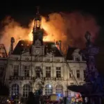 Insurrection en France en 2026 : incendie de l'hôtel de ville de Limoges, le 17 octobre.